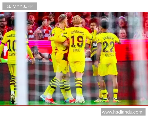 拜仁本赛季德甲客场战绩出色有望实现全年不败佳绩