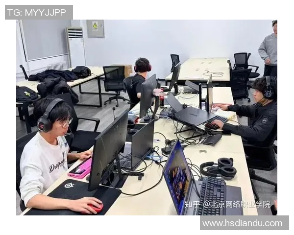 福建省福州市职工电子竞技挑战赛成功举办展现团队精神与竞技风采